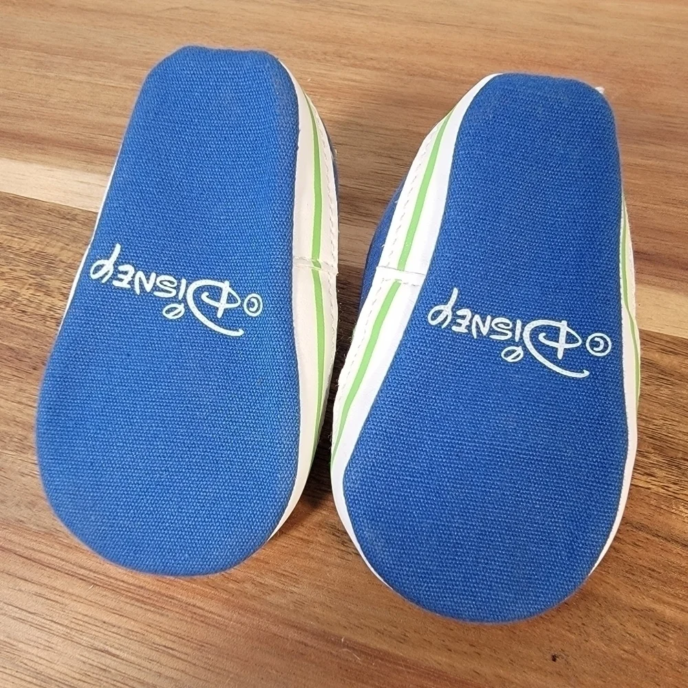 Disney Mickey Mouse Canvas Slip On Baby Size 6 - 9 months